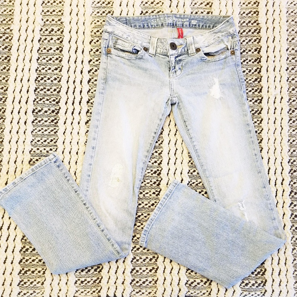 [ Guess ] Baredevil Boot Cut Jeans